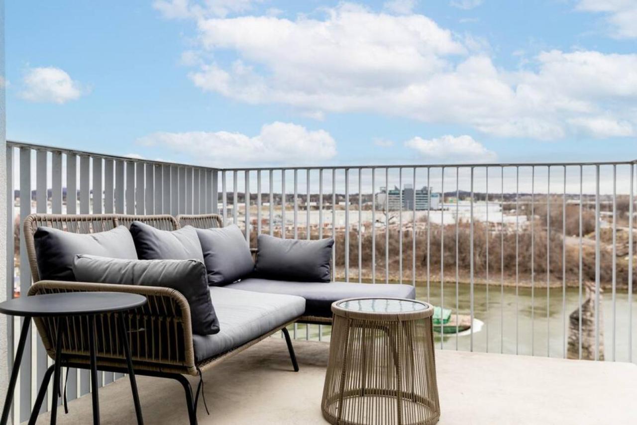 Stunning River View Condo Walk To Downtown Rooftop Patio Nashville Exterior photo